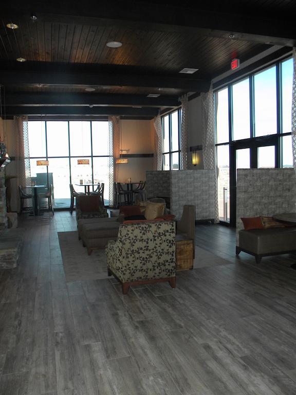 Teddy'S Residential Suites Watford City エクステリア 写真